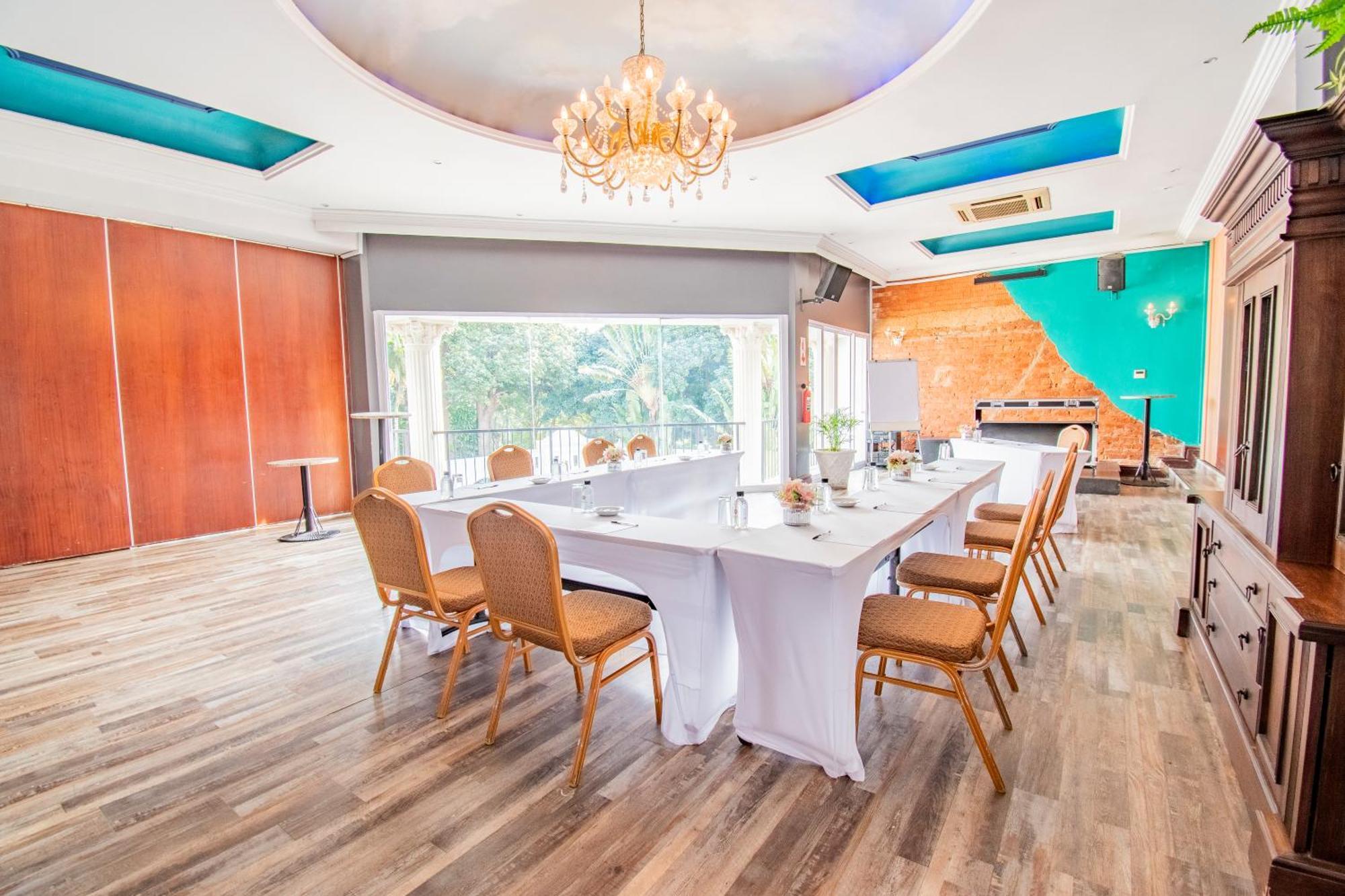 Emakhosini Boutique Hotel Дурбан Экстерьер фото